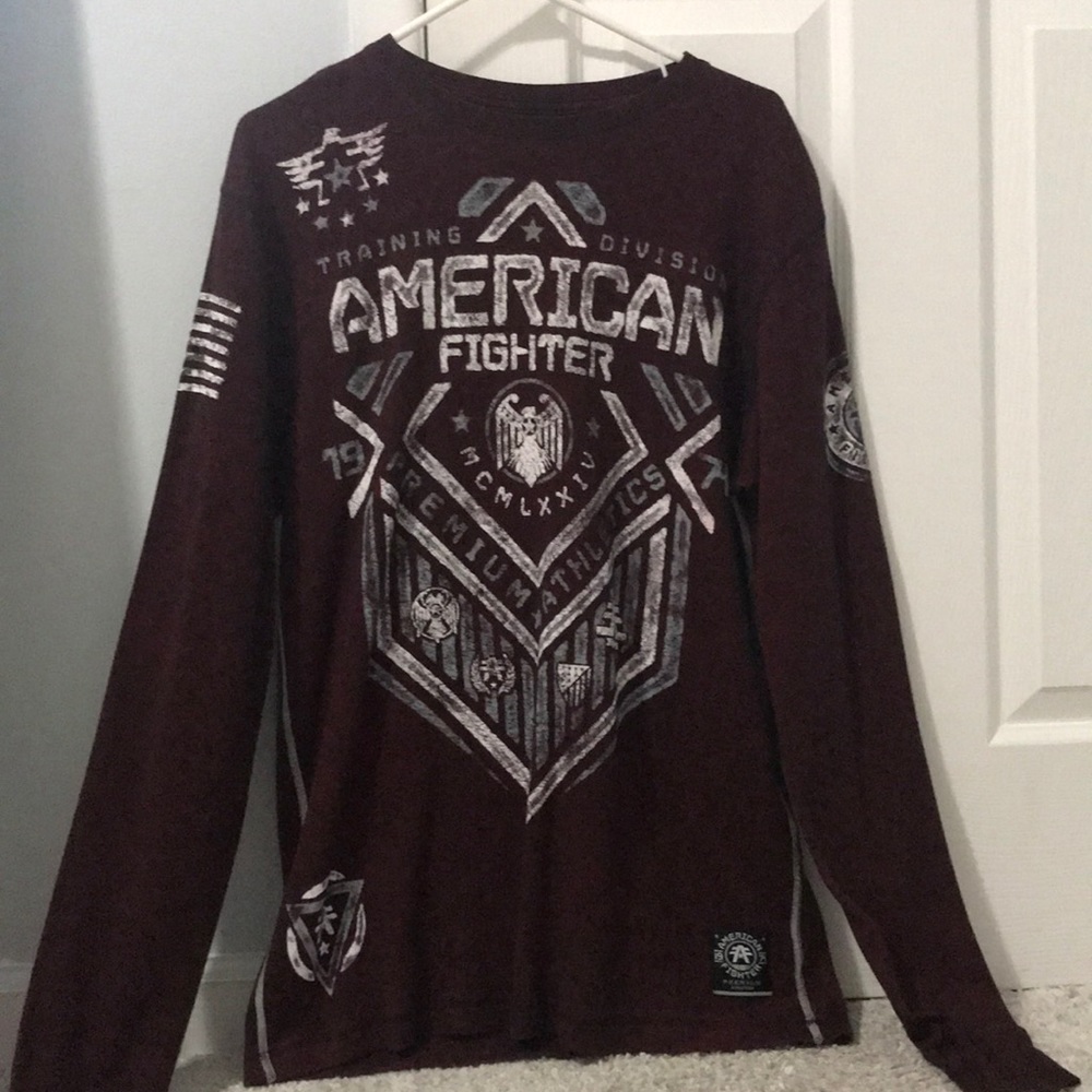 Long sleeve tee shirt